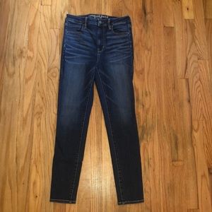 AMERICAN EAGLE SUPER STRETCH JEANS